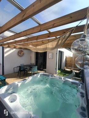 Apb Spa locations avec jacuzzi privatif